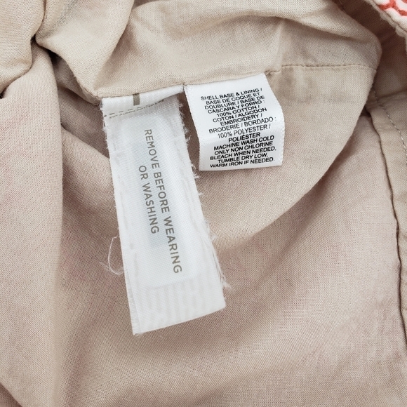 𝅺ANN Taylor Loft Floral Embroidered Red Shorts, Size 4 - Picture 6 of 7